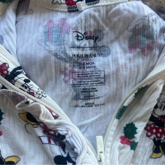 Posh Peanut Disney Minnie Mouse Holiday Ruffled Footie - Picture 5 of 5